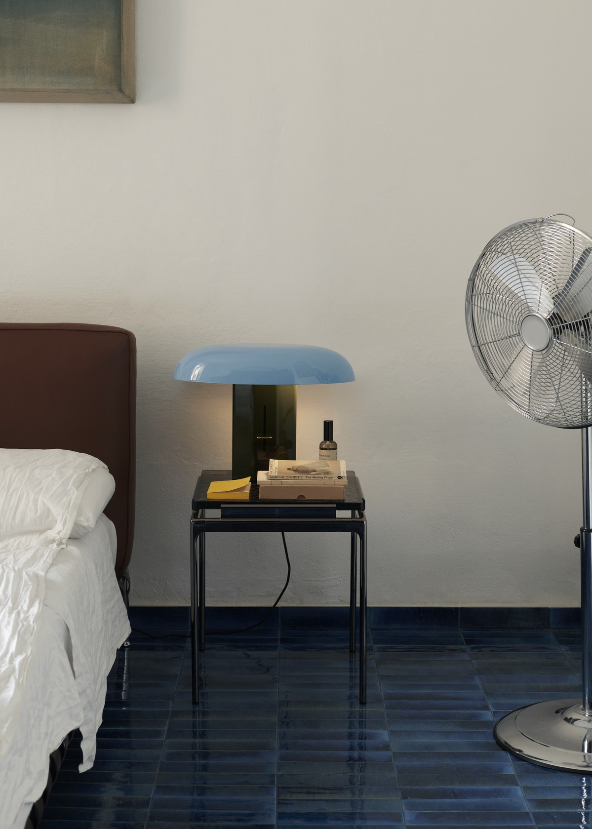 Sett Side Table LN11